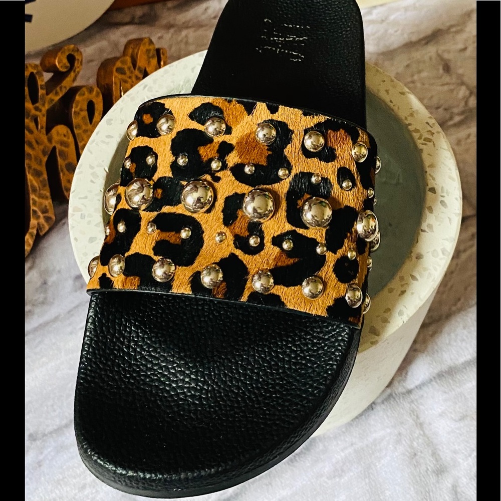 I•N•C - SLIDES - Picture 5 of 6